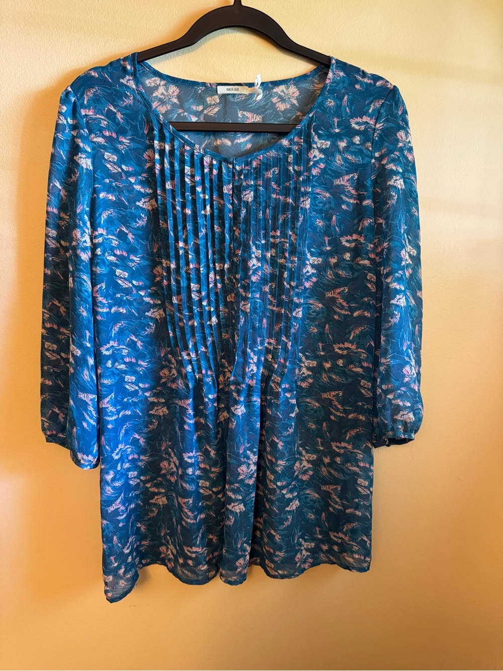 Kimchi Blue Teal Blue Floral Pintuck Tunic